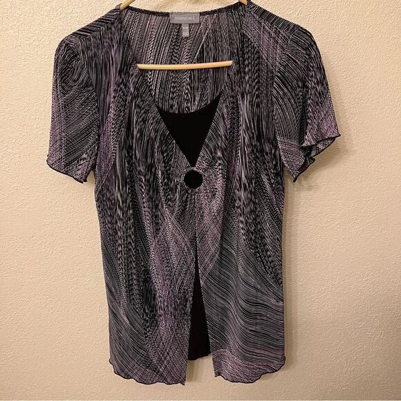 Essentials Short Sleeve Top Size 14/16W - Picture 1 of 5